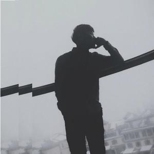 初尝人妻滑进去了莹莹视频
